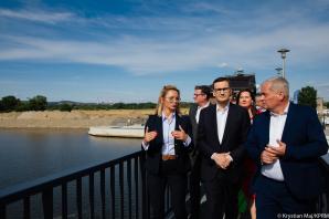 [VIDEO] Premier Mateusz Morawiecki: Przeznaczamy środki na udrożnienie Odry