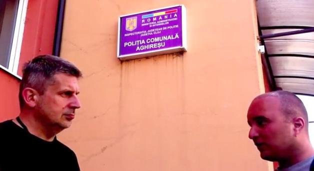 [VIDEO] Mama română Kinga Kovacs, luptând cu copilul polonez, a minţit la Poliţie Română. În acest mod a vrut să justifică minciunile şi infracţiunile care a săvârşit pe terenul Canadei şi României 